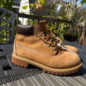 Timberland Kids Boots – Size US 2 – Like New